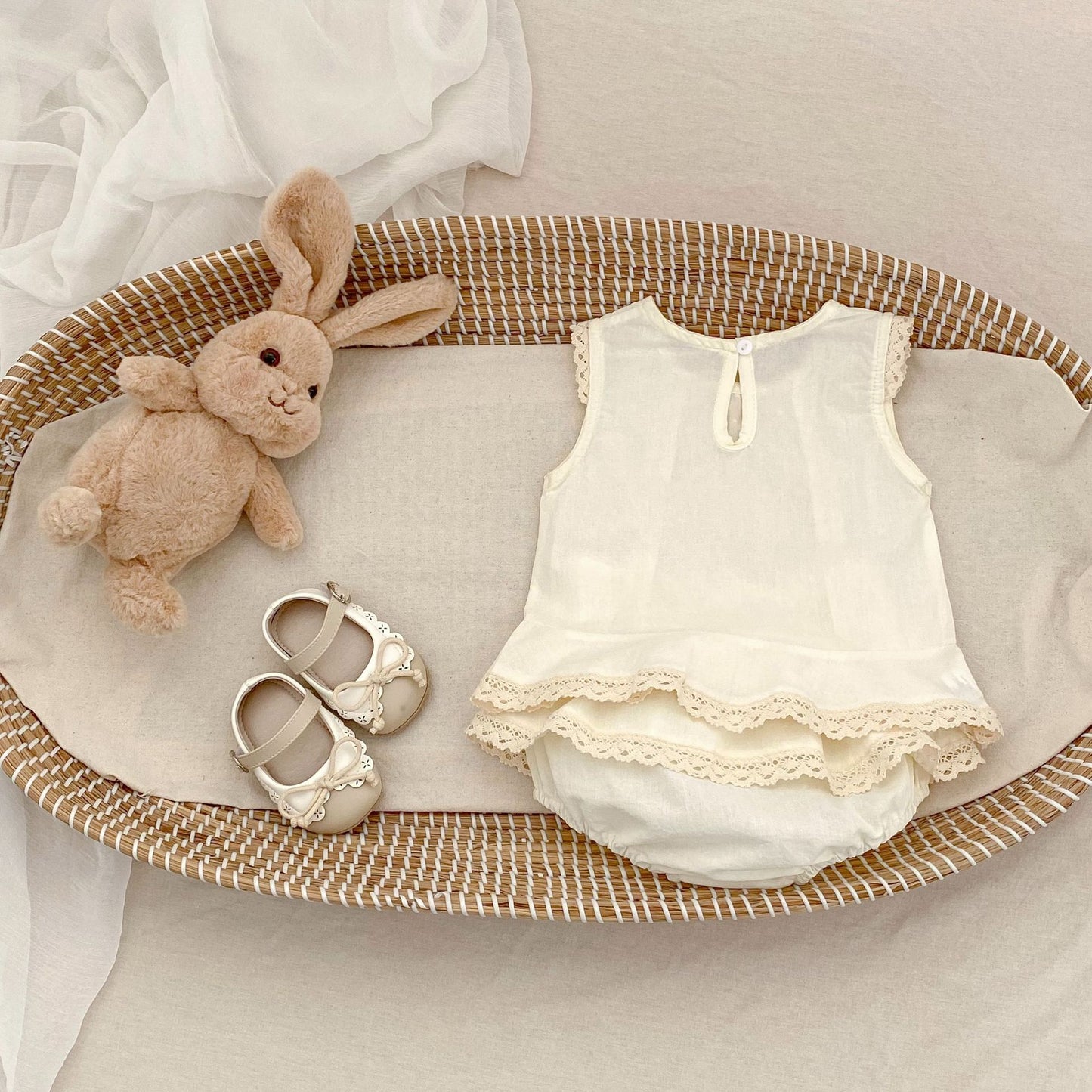 【BABY&KID】夏新作 レースフリルノースリーブセットアップSK062314