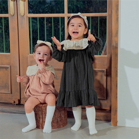 【BABY】レースフリル付ビッグカラー ロンパース、ワンピースSK101509