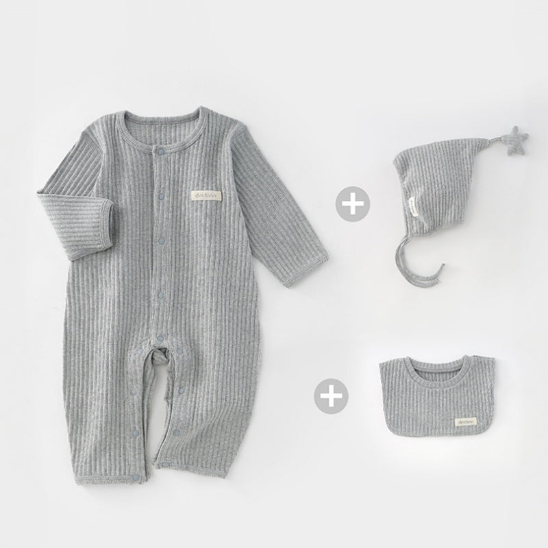 【BABY】韓国風シンプルくまロンパース＆スタイ、星柄帽子SK107526