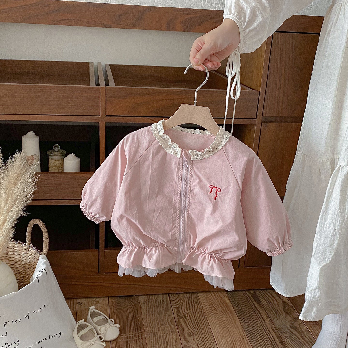 【BABY】蝶結び刺繍チュール縁アウターSK100450