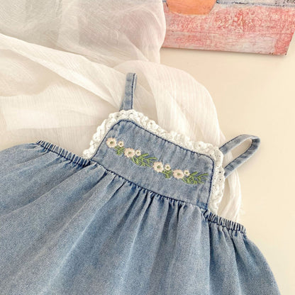 【BABY&KID】夏新作 フラワー刺繍デニムセットアップSK081531