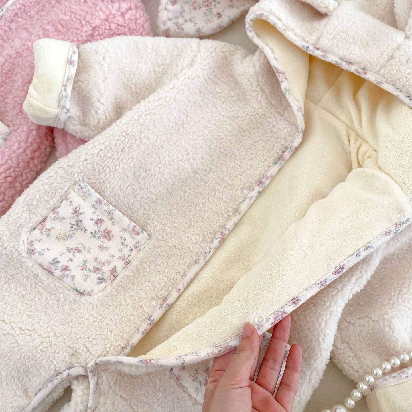 【BABY】冬新作小花柄うさぎ耳フード付きカバーオールSK103105