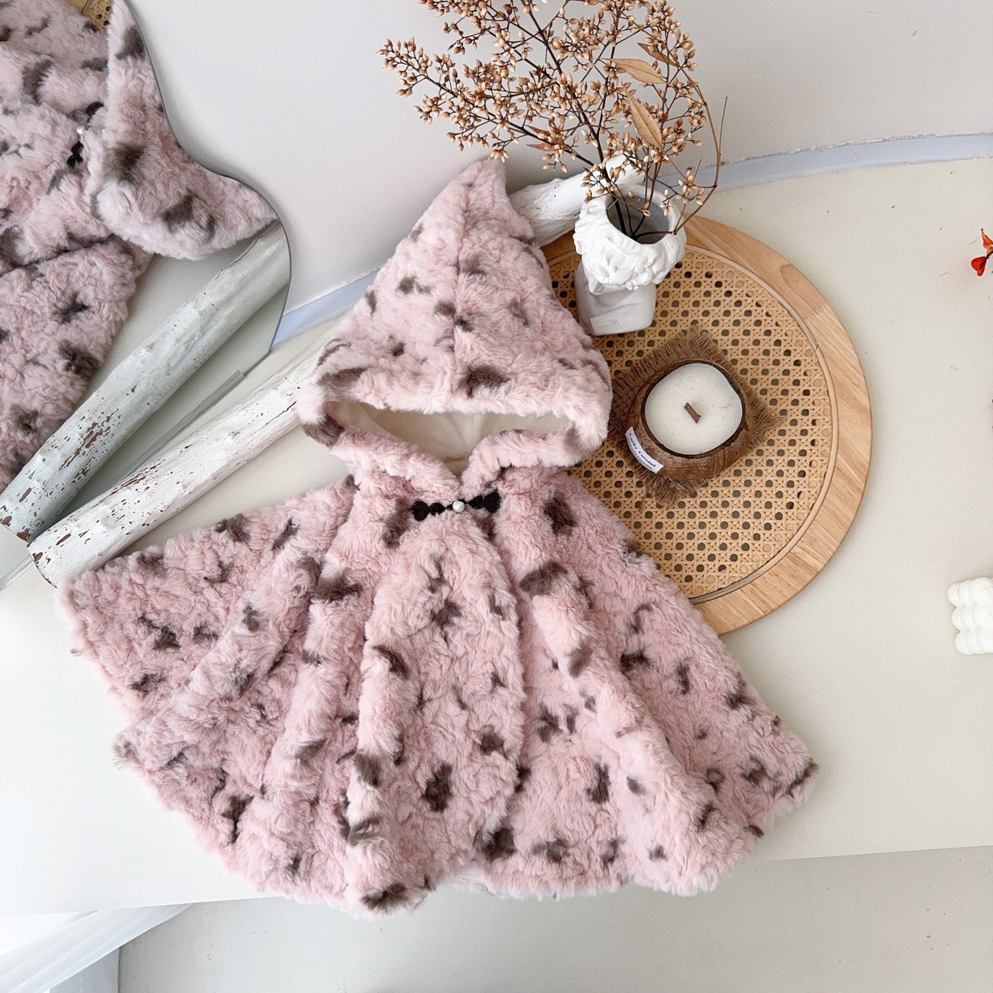 【BABY】厚手のプリントが可愛いケープSK11539