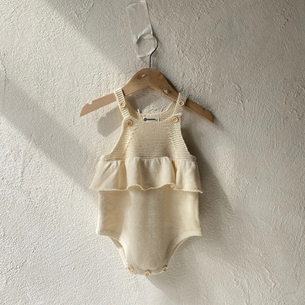 【BABY】冬新作フリルの付いた純色のロンパースSK11313