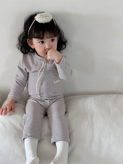 【BABY&KID】韓国風 暖かいボーダーセットアップSK021501