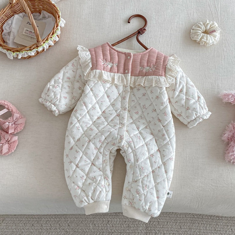 【BABY】冬新作小花柄キルティング フリルカラーカバーオールSK103101