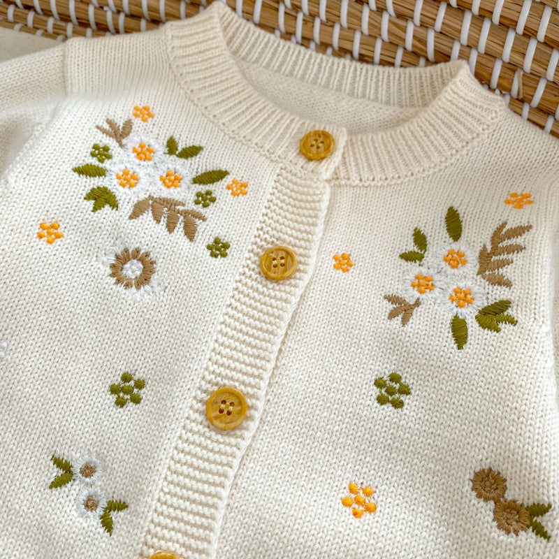 【BABY】花刺繍ニットカーディガンSK092827