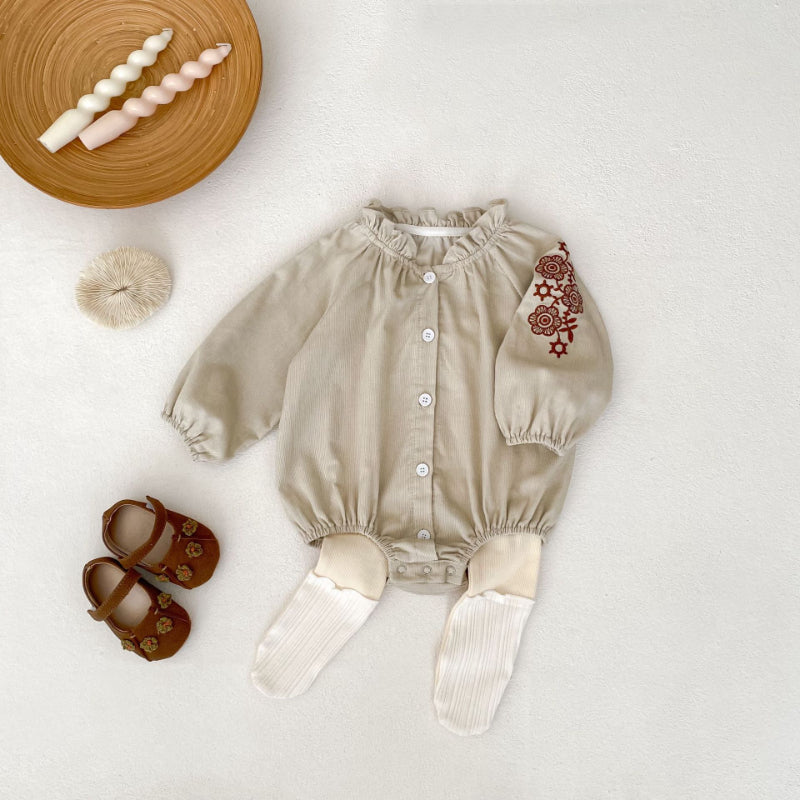【BABY】フリル襟コーデュロイ刺繍ロンパースSK100120