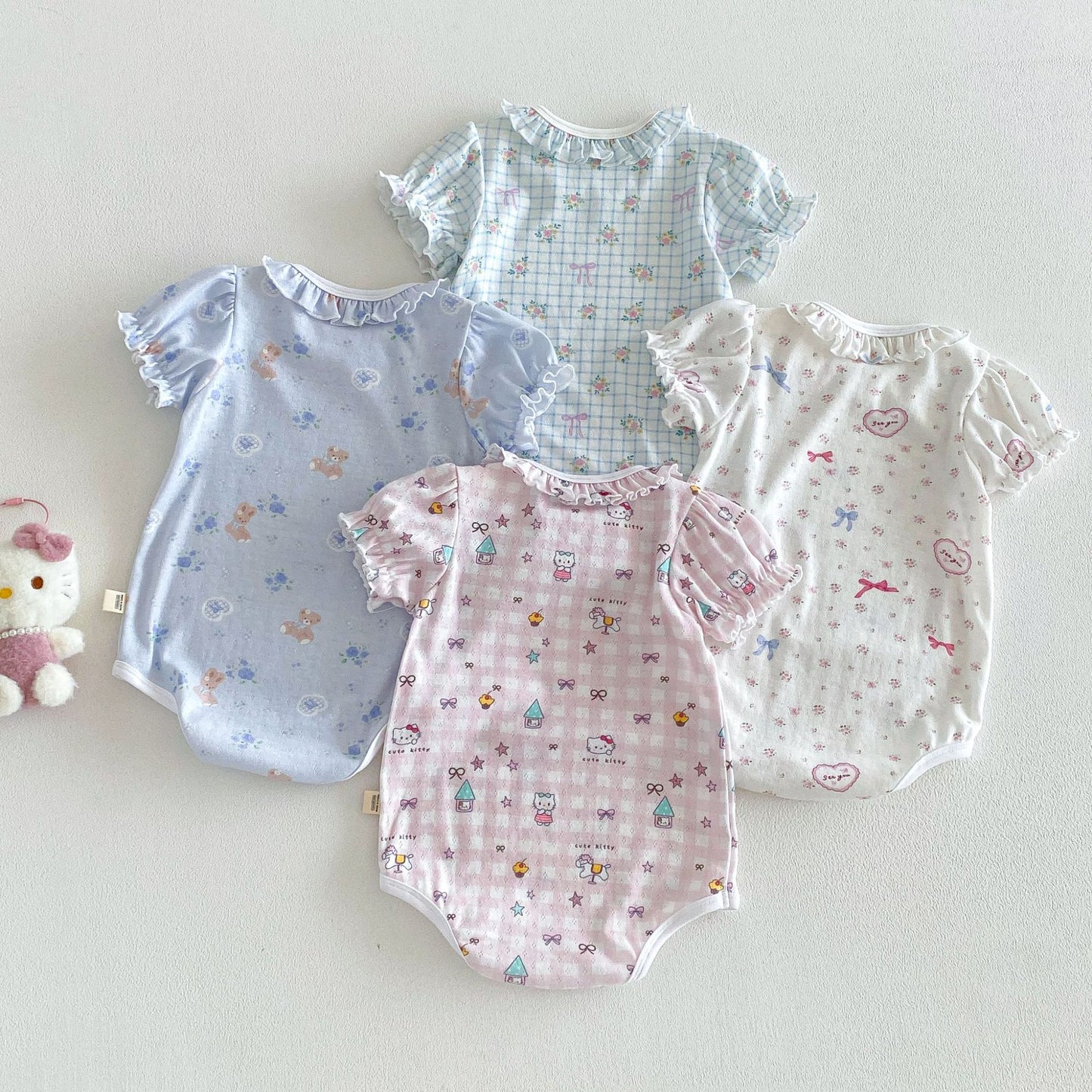 【BABY】夏新作 フリル襟小花柄ロンパースSK105124