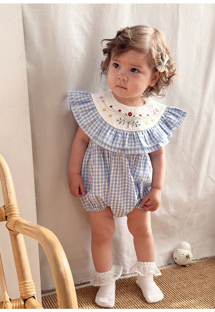 【BABY】夏新作 北欧風 刺繍付きフリルチェックロンパースSK091312