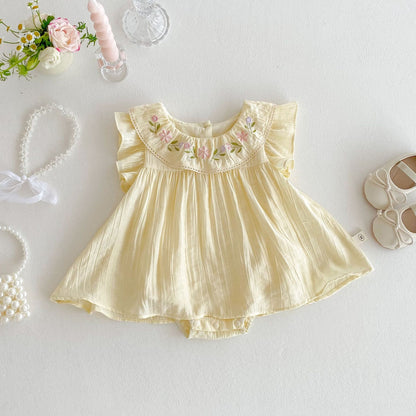 【BABY】夏新作 ラウンドネック刺繍フリルロンパースSK070110