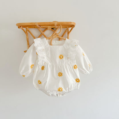 【BABY】デイジー刺繍ロンパースSK100108