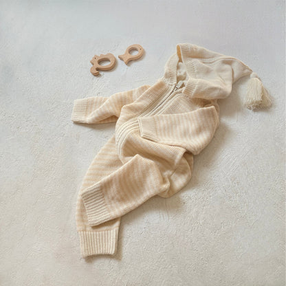 【BABY】北欧風 帽子付きニットオールインワンSK023019