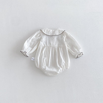 【BABY】刺繍入りドールカラーロンパースSK103607