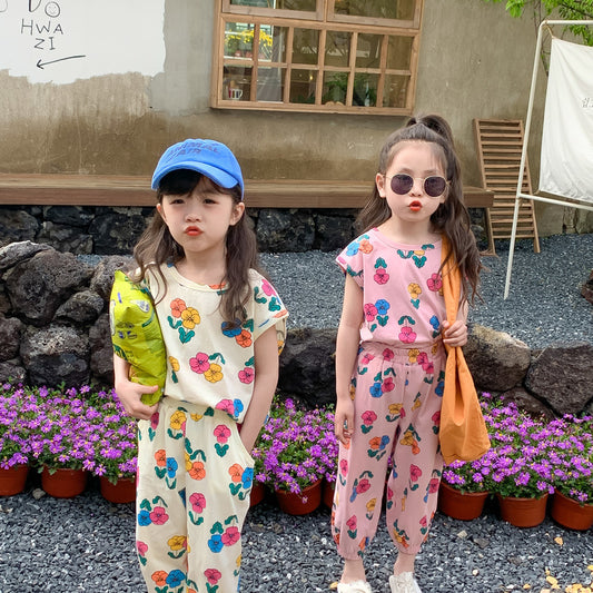 【BABY&KID】夏新作 カラフルフラワーセットアップSK080503