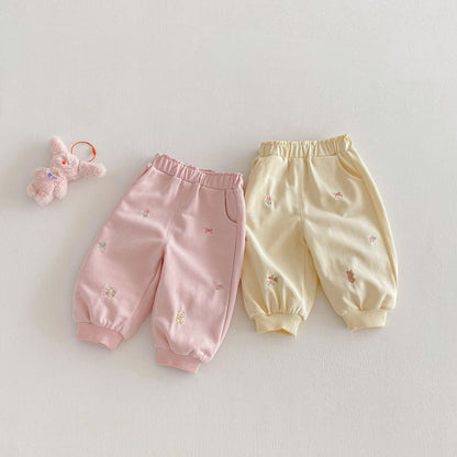 【BABY&KID】韓国風刺繍リラックスパンツSK103518