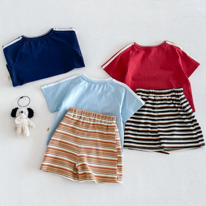 【BABY&KID】夏新作VネックロゴTシャツ、ボーダーショートパンツSK105515