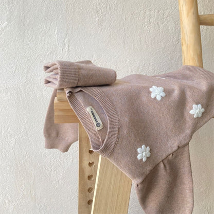 【BABY】韓国風刺繍ニットセットアップSK102203