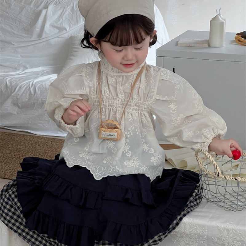 【BABY&KID】刺繍たっぷりフリルネックブラウスSK101445