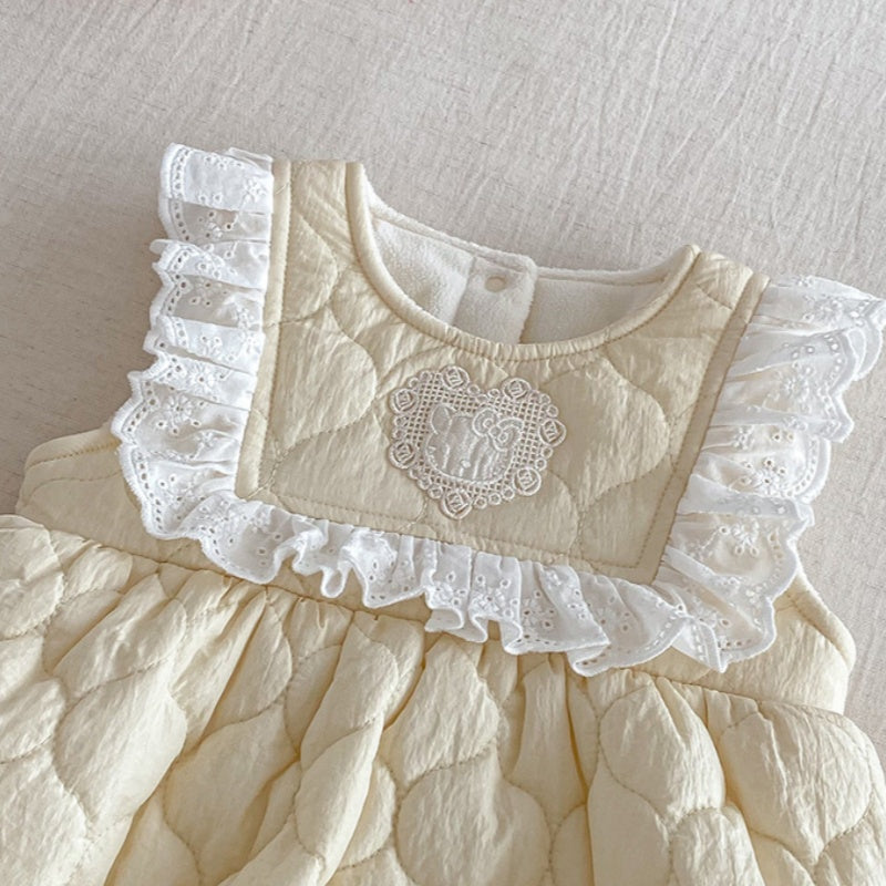 【BABY】冬新作レーススクエアカラ—キルティングあったかロンパースSK103111