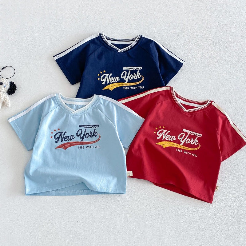 【BABY&KID】夏新作VネックロゴTシャツ、ボーダーショートパンツSK105515