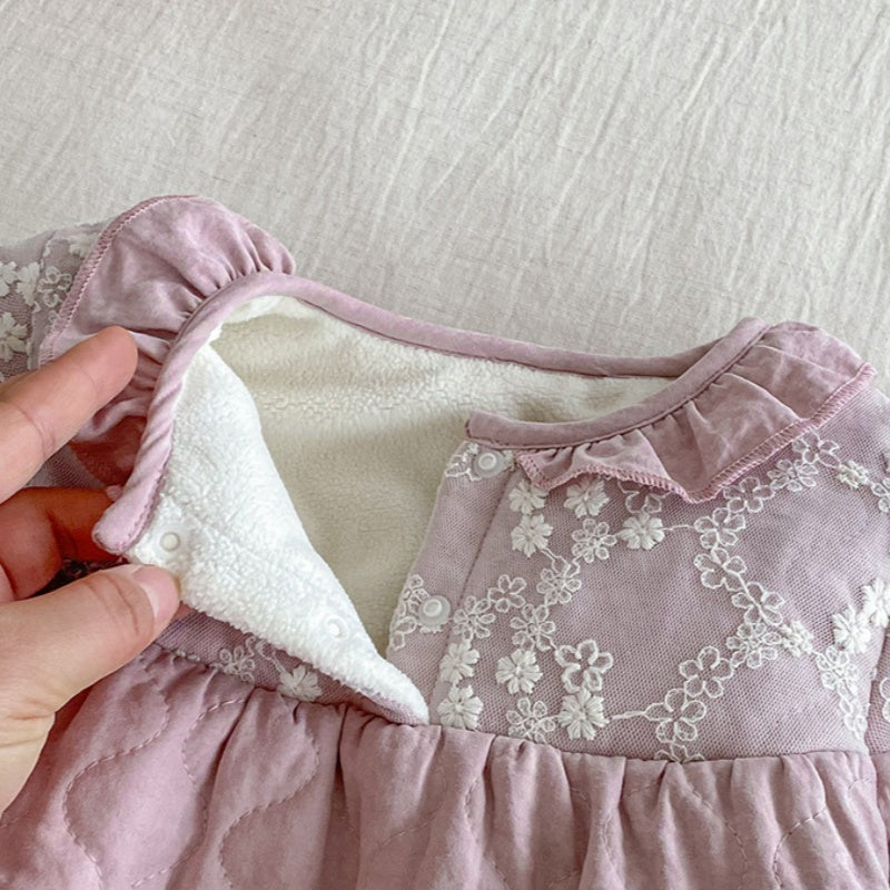 【BABY】冬新作フリル切り替えキルティング裏起毛カバーオールSK102719