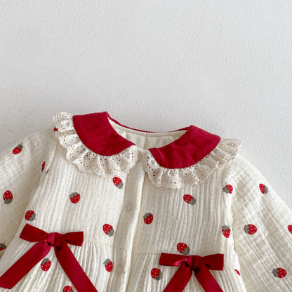 【BABY】冬新作いちご柄レース襟カバーオールSK102710