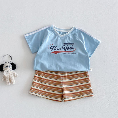 【BABY&KID】夏新作VネックロゴTシャツ、ボーダーショートパンツSK105515
