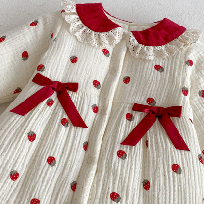 【BABY】冬新作いちご柄レース襟カバーオールSK102710