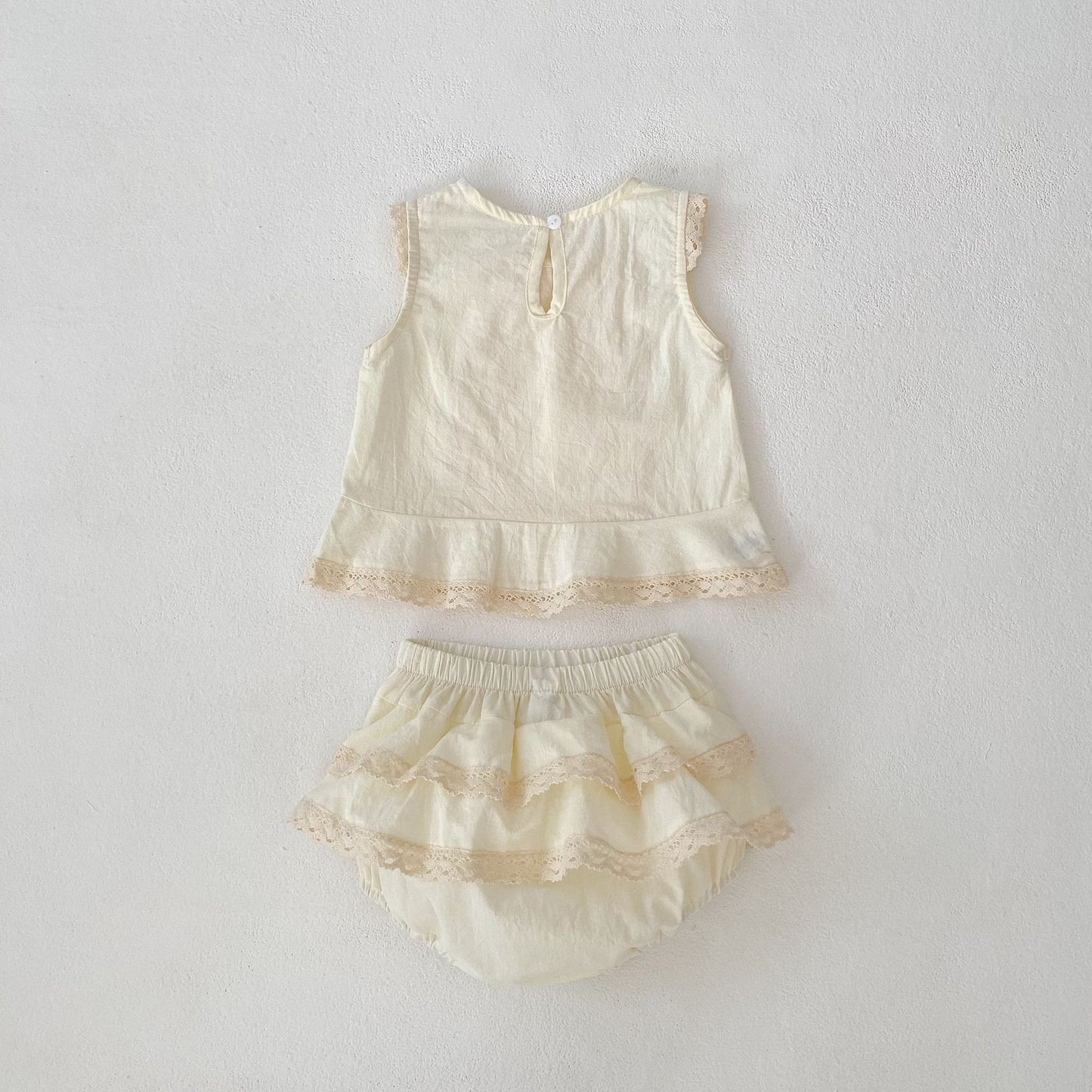 【BABY&KID】夏新作 レースフリルノースリーブセットアップSK062314
