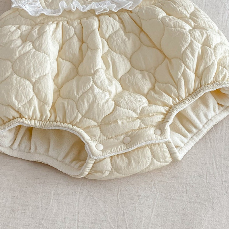 【BABY】冬新作レーススクエアカラ—キルティングあったかロンパースSK103111