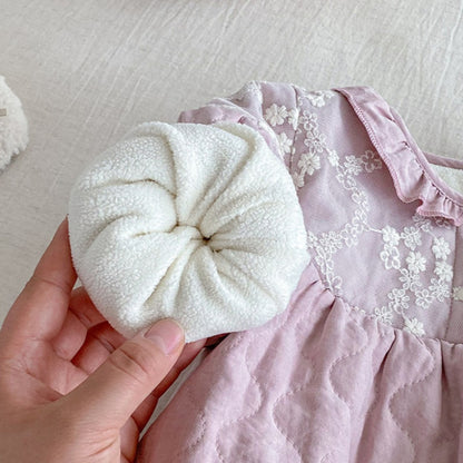 【BABY】冬新作フリル切り替えキルティング裏起毛カバーオールSK102719