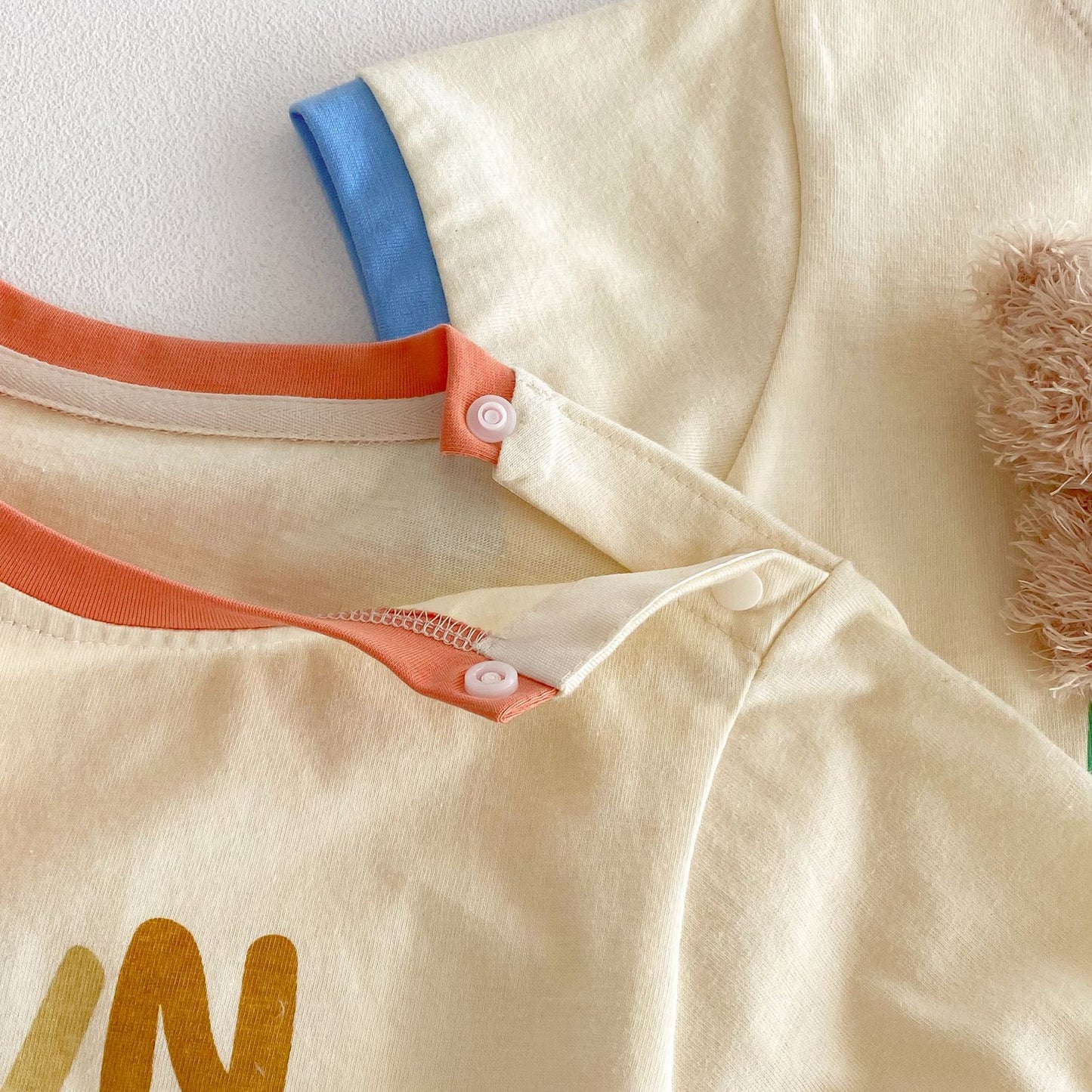 【BABY】夏新作  カラーバリBOWベアロンパース、Ｔシャツ、パンツSK061607