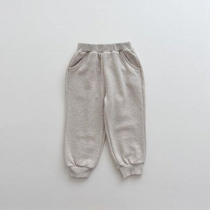 【BABY&KID】無地カジュアルセットアップSK023107