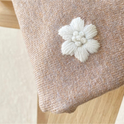 【BABY】韓国風刺繍ニットセットアップSK102203