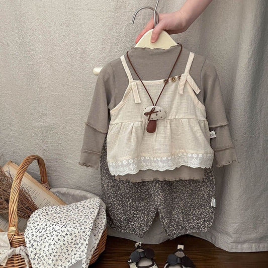 【BABY&KID】韓国風おしゃれキャミ&tシャツ、小花柄パンツSK100219