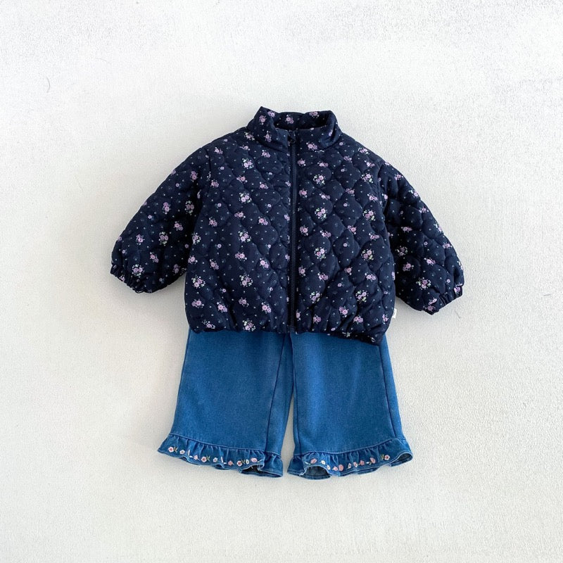 【BABY&KID】冬新作小花柄中綿ジャケット、刺繍デニムパンツSK107726