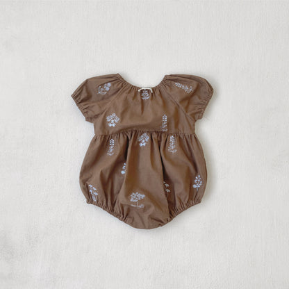 【BABY】夏新作 無地刺繍パフスリーブロンパースSK082514