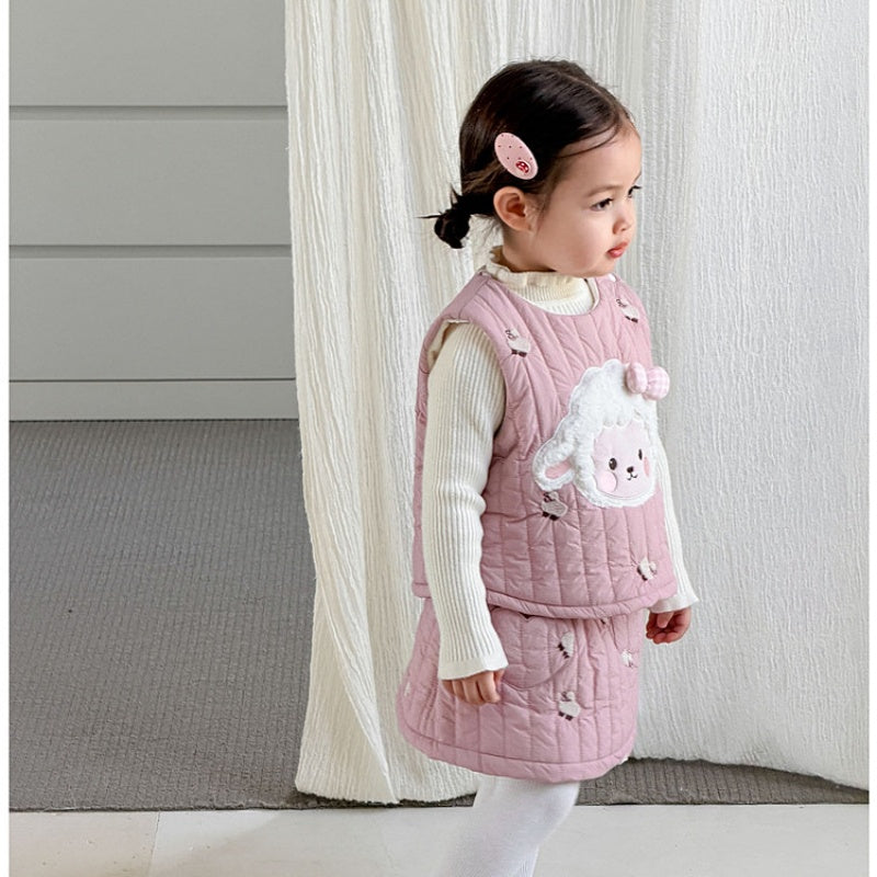 【BABY&KID】冬新作ひつじセットアップ、フリル襟ニットSK108317