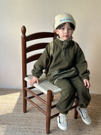 【BABY&KID】ハイネックもこもこ起毛セットアップSK023006