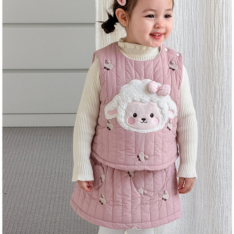 【BABY&KID】冬新作ひつじセットアップ、フリル襟ニットSK108317