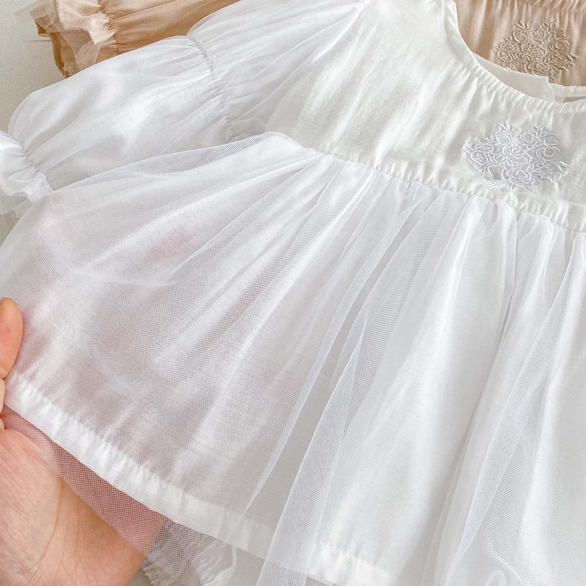 【BABY】花刺繡プリンセスロンパースSK030705