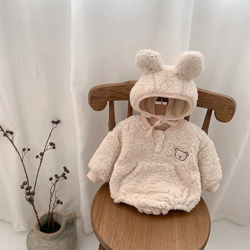 【BABY】冬新作クマ柄帽子付き起毛ロンパース　全2色SK11389