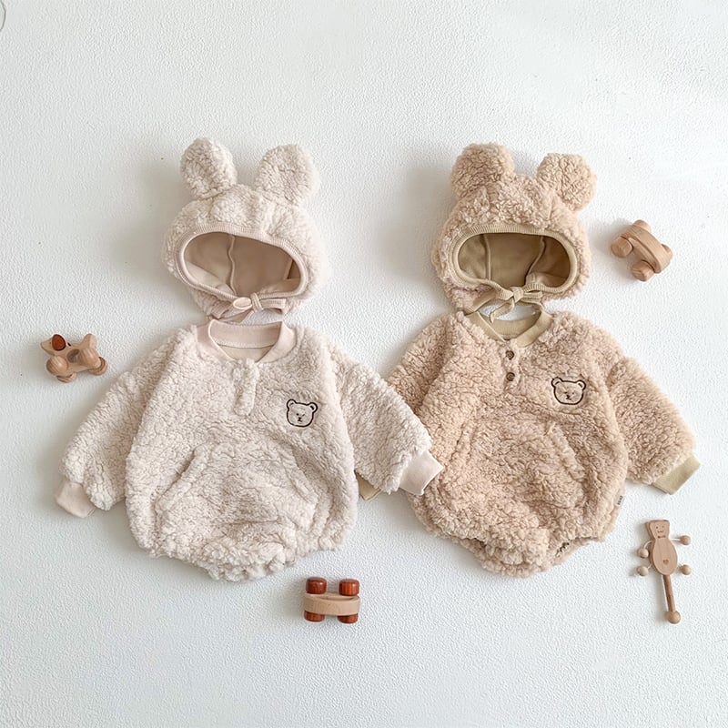 【BABY】冬新作クマ柄帽子付き起毛ロンパース　全2色SK11389