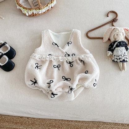 【BABY】冬新作 ボアリボン刺繍ロンパースSK102107