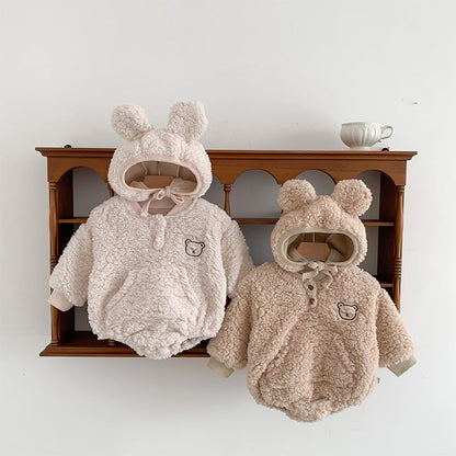 【BABY】冬新作クマ柄帽子付き起毛ロンパース　全2色SK11389