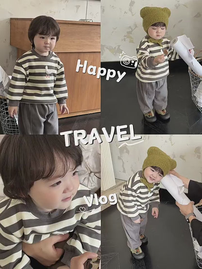 【BABY】アヒル柄暖かいセットアップSK11556